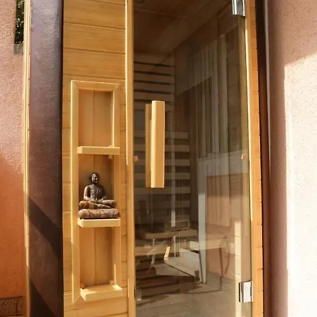 Апартаменты Luxury Garden *