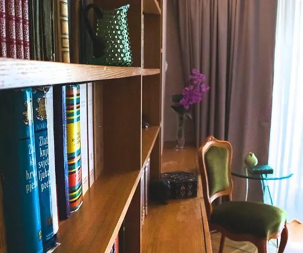 Luxury Garden Апартаменты *